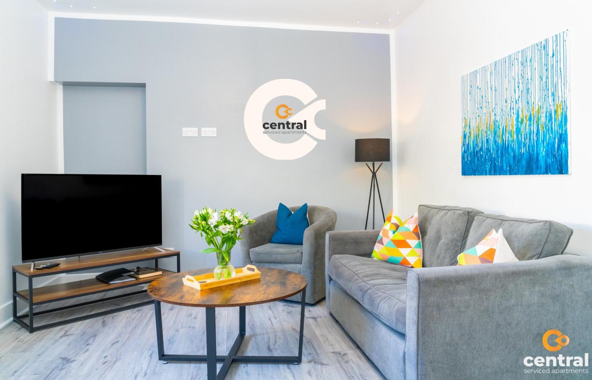 Central Serviced Apartments - 2 Bedroom - Free Street Parking - Fast Wifi - Smart Tvs In All Rooms - Ground Level - Family Neighbourhood - 3 X Double Beds - Heating 24-7 - Trade Stays - Weekly & Monthly Offers دندي المظهر الخارجي الصورة