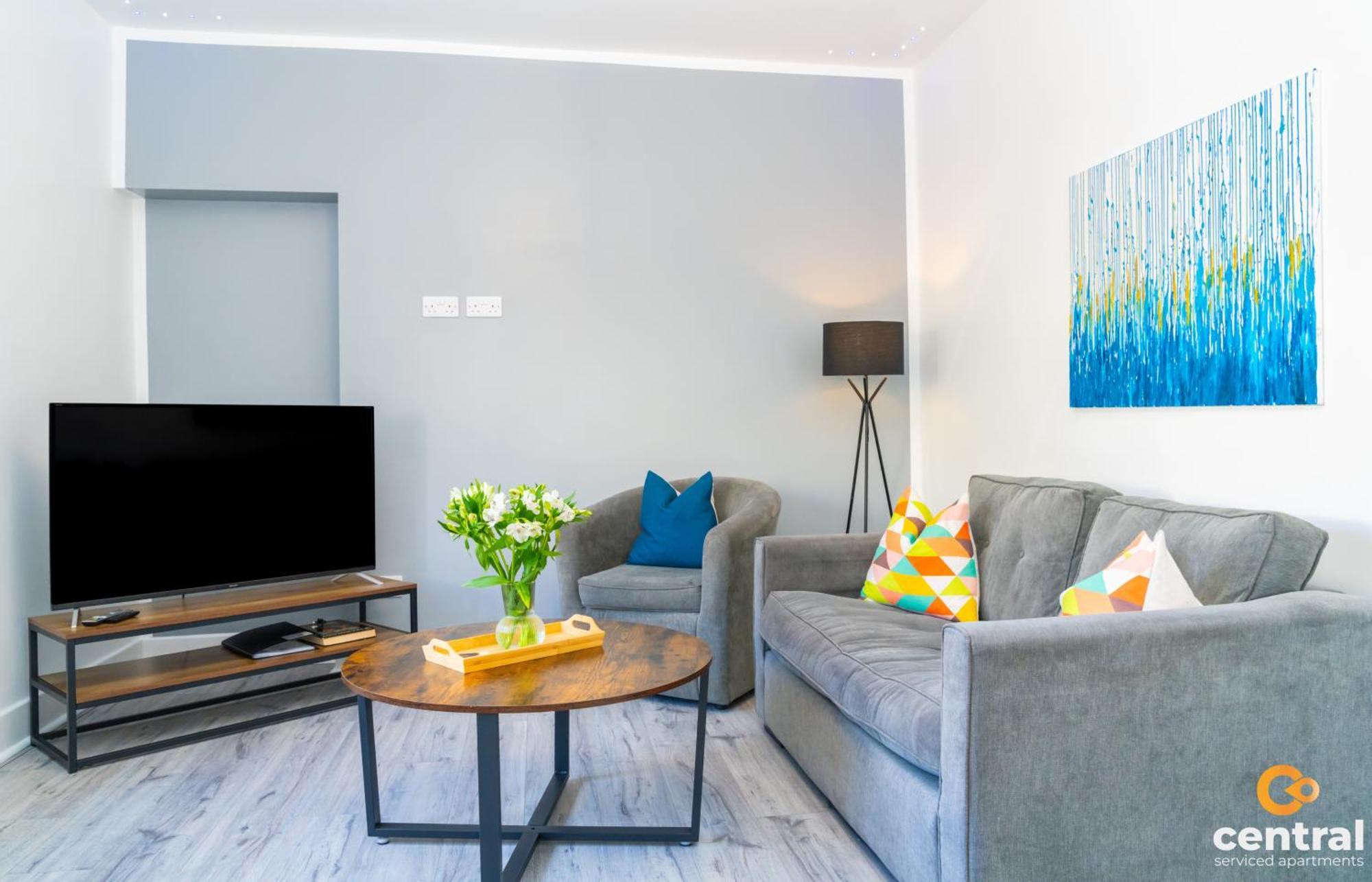 Central Serviced Apartments - 2 Bedroom - Free Street Parking - Fast Wifi - Smart Tvs In All Rooms - Ground Level - Family Neighbourhood - 3 X Double Beds - Heating 24-7 - Trade Stays - Weekly & Monthly Offers دندي المظهر الخارجي الصورة